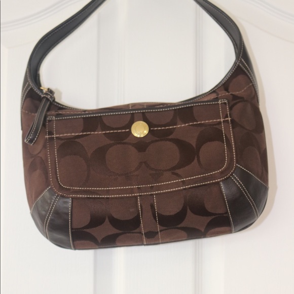 Coach Classic Canvas Hobo - Picture 2 of 10